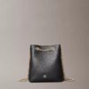 Geantă tip sac cu monogramă minimalistă Geantă tip sac cu monogramă minimalistă