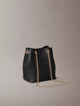 Geantă tip sac cu monogramă minimalistă
