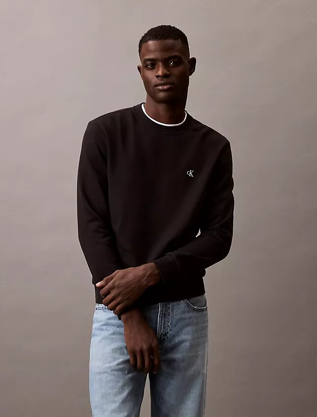 Hanorac cu guler rotund din fleece cu logo din arhivă Hanorac cu guler rotund din fleece cu logo din arhivă