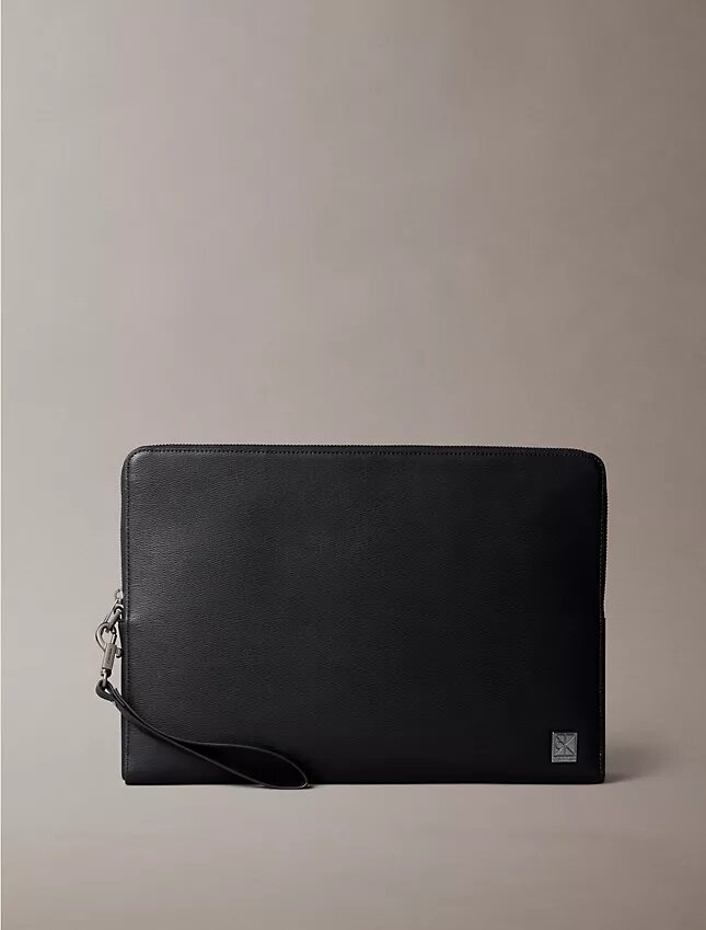 Husă pentru laptop cu logo în relief Husă pentru laptop cu logo în relief