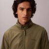 Jachetă bomber din nailon cu model în carouri Jachetă bomber din nailon cu model în carouri