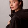 Jachetă de vânt cu logo jacquard Jachetă de vânt cu logo jacquard