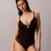 Lenjerie modelatoare din dantelă elastică senzuală Lenjerie modelatoare din dantelă elastică senzuală