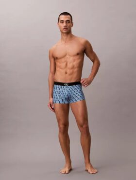 Low Rise Trunk din microfibră elastică cu monogramă grafică Low Rise Trunk din microfibră elastică cu monogramă grafică