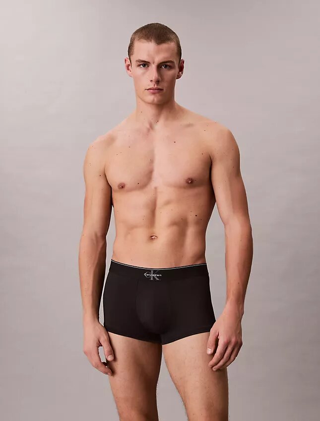 Low Rise Trunk din microfibră elastică cu monogramă grafică Low Rise Trunk din microfibră elastică cu monogramă grafică