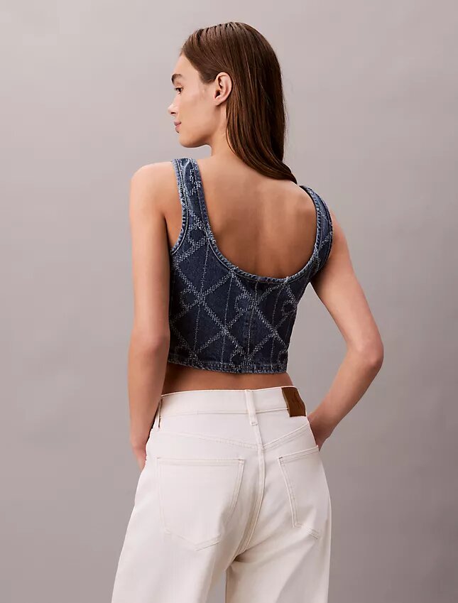 Maiou scurt din denim cu monogramă pe toată suprafața Maiou scurt din denim cu monogramă pe toată suprafața