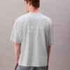 Marc Hundley Pride Love este un tricou relaxat de dans