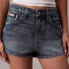 Șorturi mini din Denim Șorturi mini din Denim
