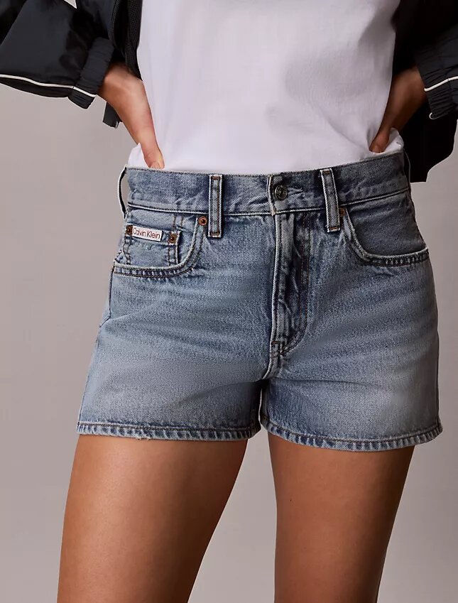 Șorturi mini din Denim Șorturi mini din Denim