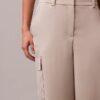 Pantaloni cargo relaxați din saten twill Pantaloni cargo relaxați din saten twill