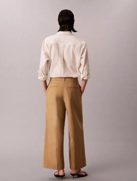 Pantaloni chino croiți, cu picior larg