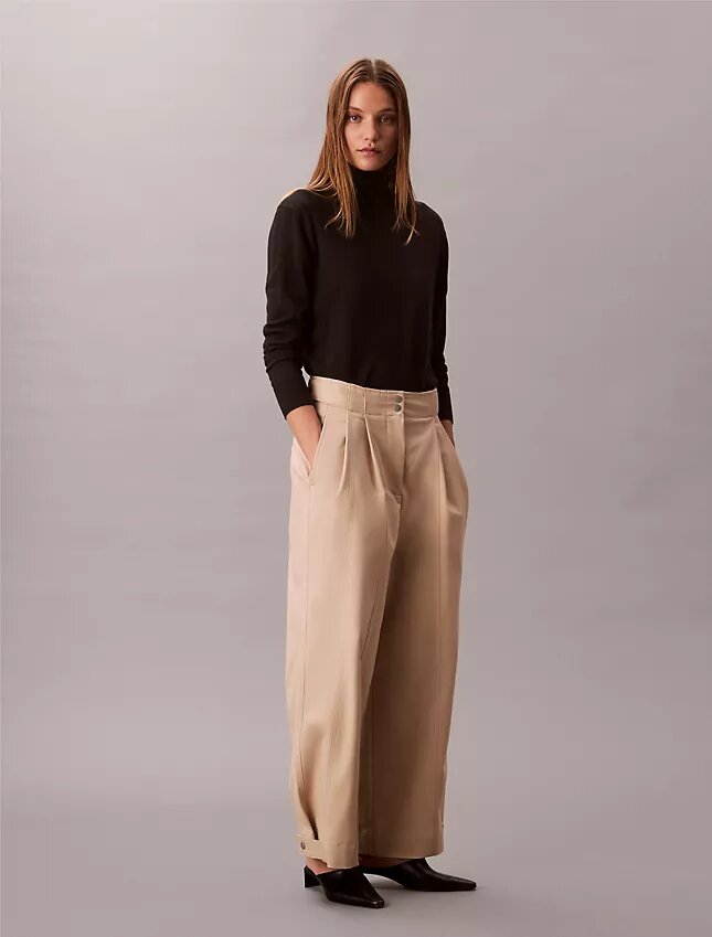 Pantaloni chino cu croi larg și talie ajustabilă Pantaloni chino cu croi larg și talie ajustabilă