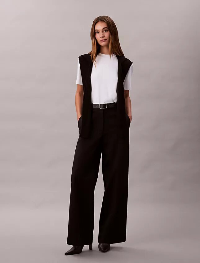 Pantaloni chino din bumbac elastic cu croi larg Pantaloni chino din bumbac elastic cu croi larg