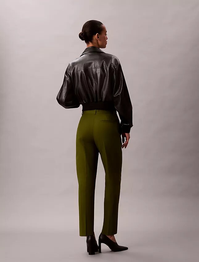 Pantaloni chino din bumbac elastic, cu croială dreaptă Pantaloni chino din bumbac elastic, cu croială dreaptă