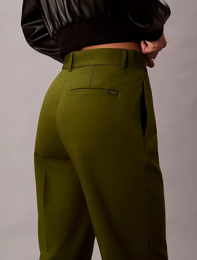 Pantaloni chino din bumbac elastic, cu croială dreaptă Pantaloni chino din bumbac elastic, cu croială dreaptă