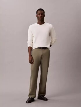 Pantaloni chino drepți din anii ’90