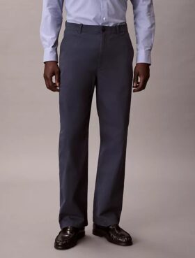 Pantaloni chino drepți din anii ’90
