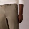 Pantaloni chino drepți din anii ’90