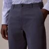 Pantaloni chino drepți din anii ’90