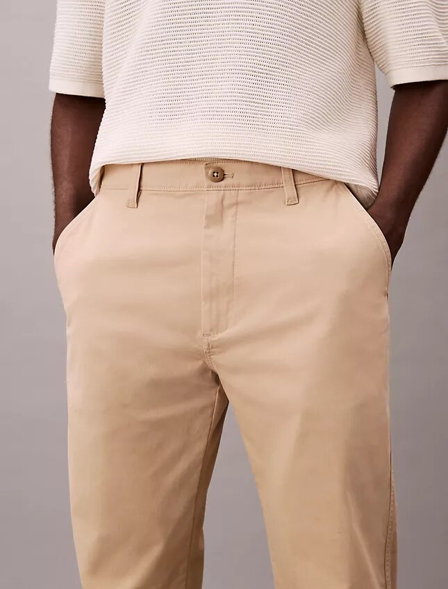 Pantaloni chino drepți standard Pantaloni chino drepți standard