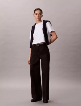 Pantaloni chino largi