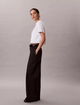 Pantaloni chino largi
