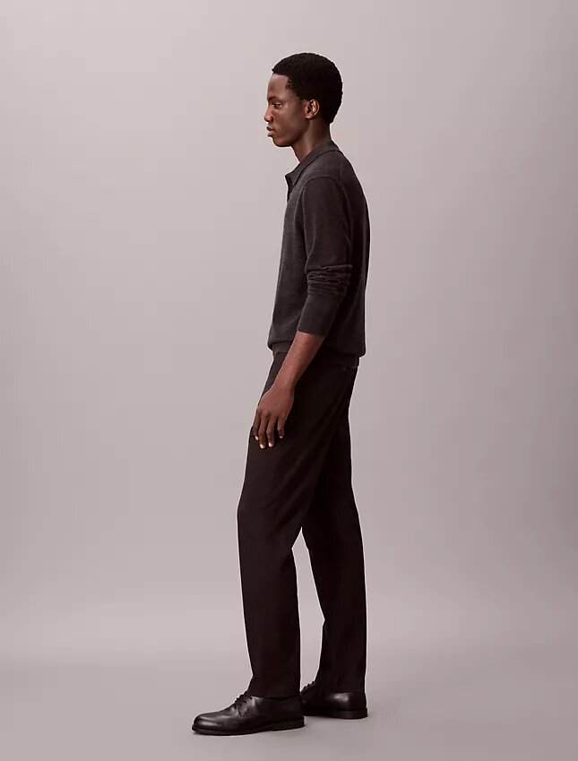 Pantaloni chino slim conici din satin de bumbac Pantaloni chino slim conici din satin de bumbac