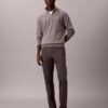 Pantaloni chino slim din satin de bumbac Pantaloni chino slim din satin de bumbac
