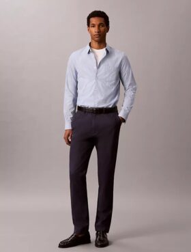 Pantaloni chino slim din satin de bumbac