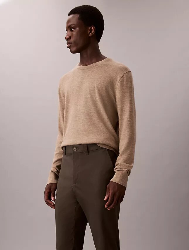 Pantaloni chino slim din satin de bumbac Pantaloni chino slim din satin de bumbac