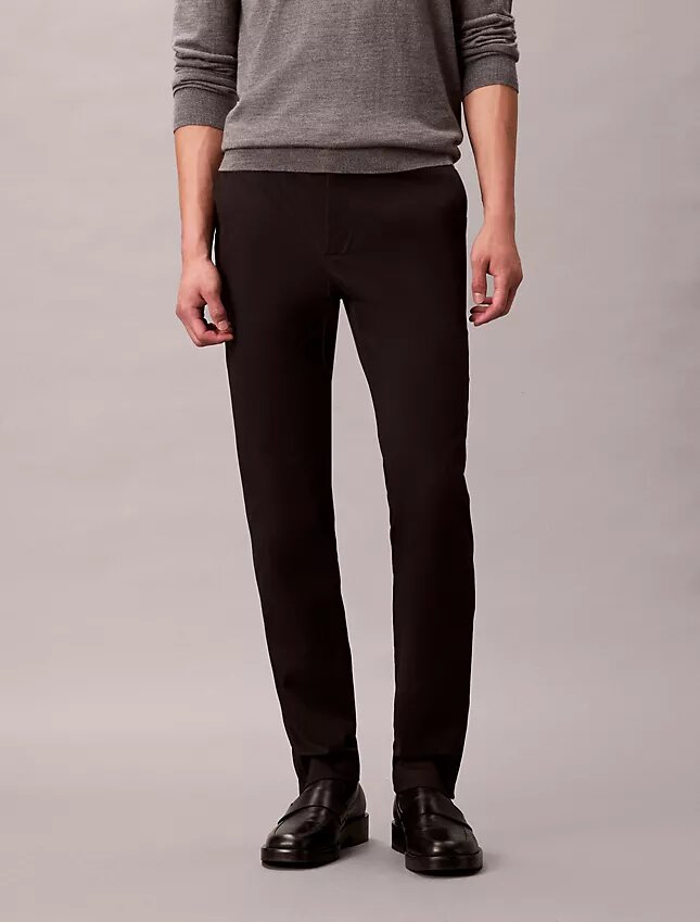 Pantaloni chino slim din satin de bumbac Pantaloni chino slim din satin de bumbac