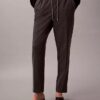 Pantaloni conici cu șnur la gleznă, cu dungi