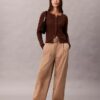 Pantaloni croiți cu curele Pantaloni croiți cu curele