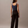 Pantaloni croiți cu talie înaltă Pantaloni croiți cu talie înaltă