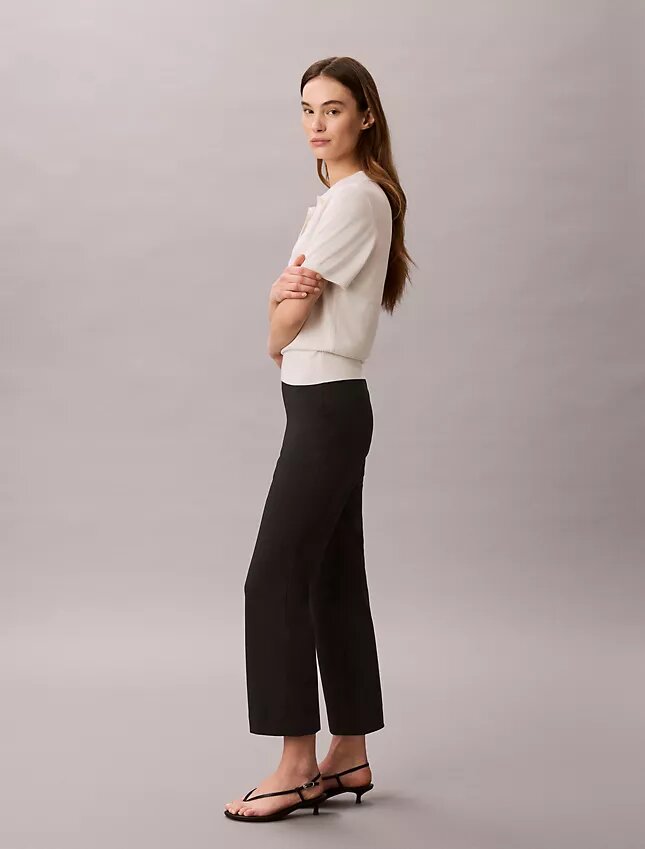Pantaloni croiți, evazați, din țesătură Ponte Pantaloni croiți, evazați, din țesătură Ponte