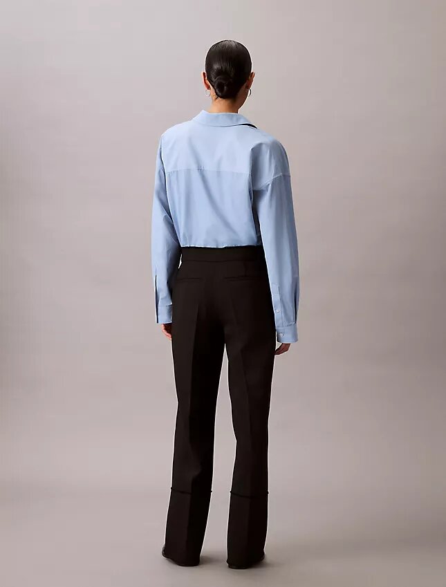 Pantaloni cu margini nefinisate Pantaloni cu margini nefinisate