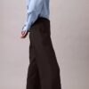 Pantaloni cu margini nefinisate Pantaloni cu margini nefinisate