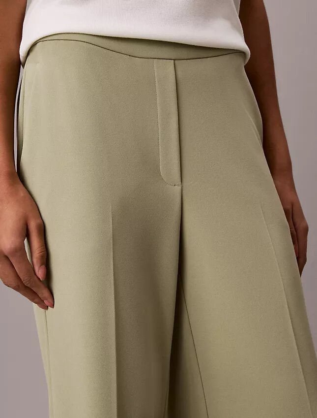Pantaloni de călătorie din crep elastic Pantaloni de călătorie din crep elastic