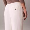 Pantaloni de călătorie din crep elastic