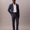 Pantaloni de costum cu croială slim