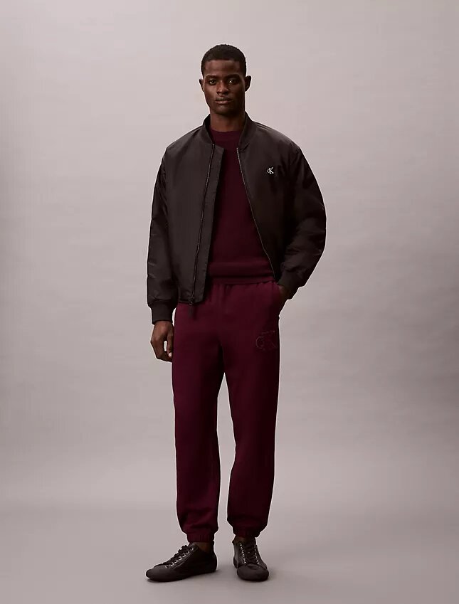 Pantaloni de jogging cu patch Monogram din fleece Pantaloni de jogging cu patch Monogram din fleece