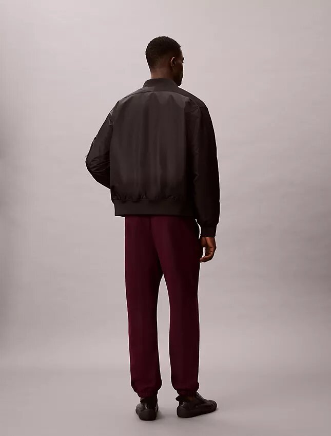 Pantaloni de jogging cu patch Monogram din fleece Pantaloni de jogging cu patch Monogram din fleece
