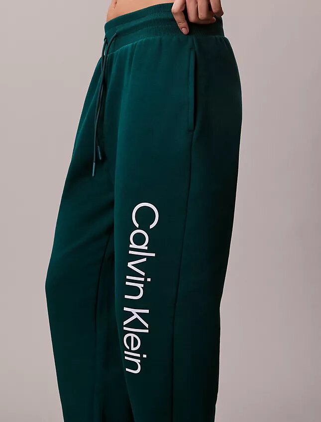 Pantaloni de jogging din fleece cu logo grafic Pantaloni de jogging din fleece cu logo grafic