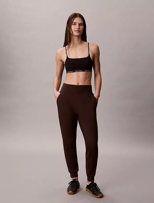 Pantaloni de jogging moi Pantaloni de jogging moi