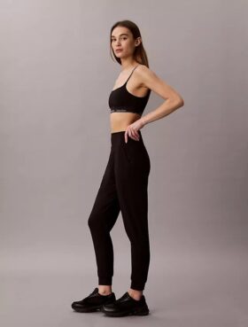 Pantaloni de jogging moi