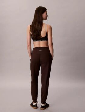Pantaloni de jogging moi