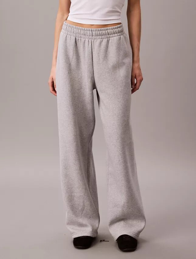 Pantaloni de trening din fleece cu croi larg Monologo Pantaloni de trening din fleece cu croi larg Monologo