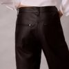 Pantaloni din imitație de piele cu 5 buzunare