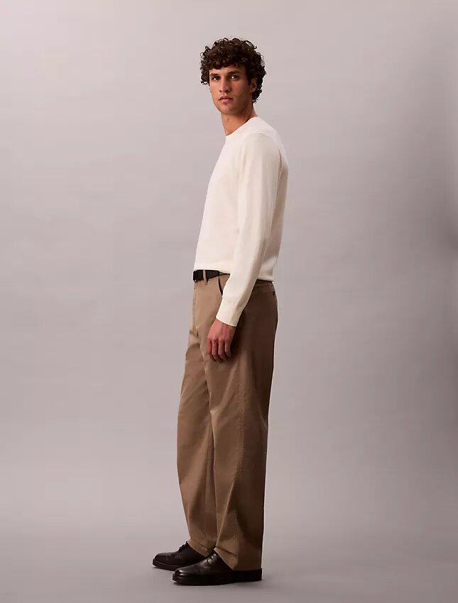 Pantaloni drepți din anii ’90 Pantaloni drepți din anii ’90
