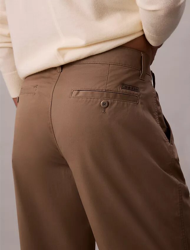 Pantaloni drepți din anii ’90 Pantaloni drepți din anii ’90